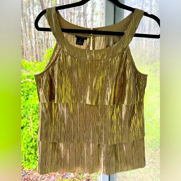 New Direction M Gold metallic layered Special Occasions tank w/back keyhole. - Picture 1 of 7